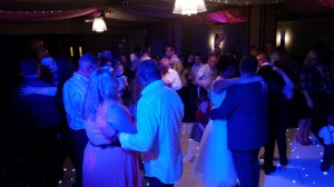 guests joining the first dance