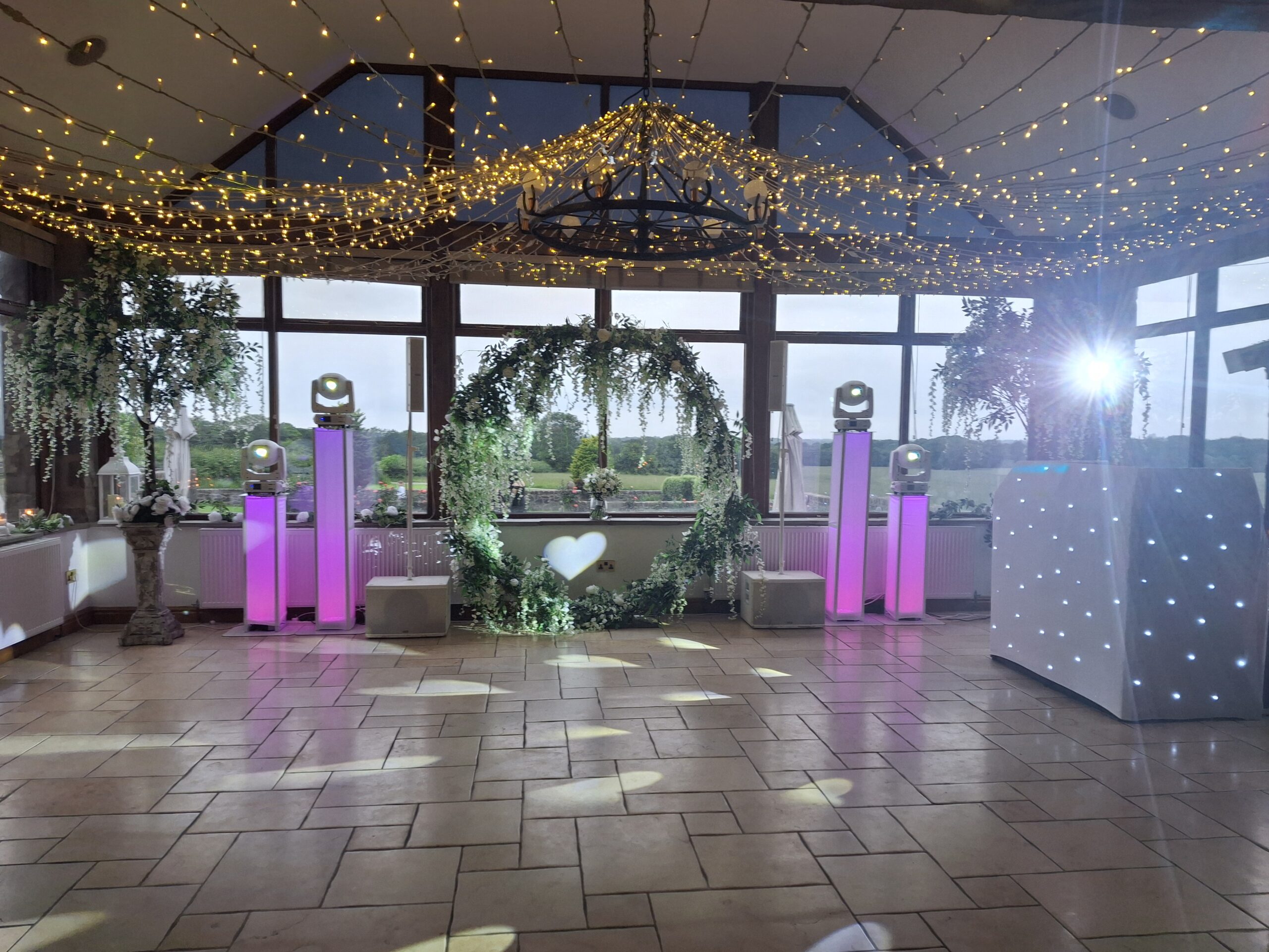 beeston manor wedding dj set up