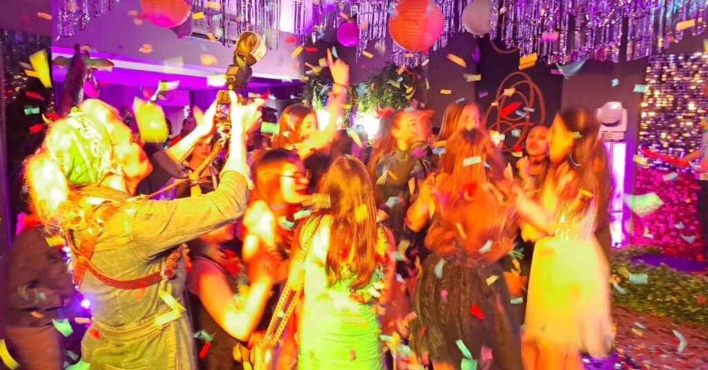 dj party bury