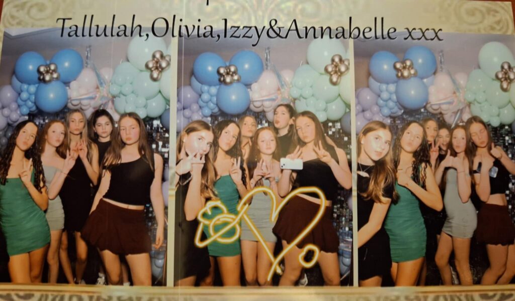 selfie mirror bat mitzvahs