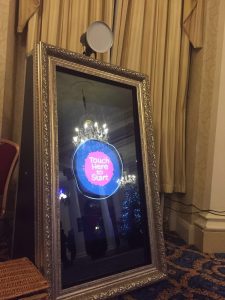 selfie mirror hire