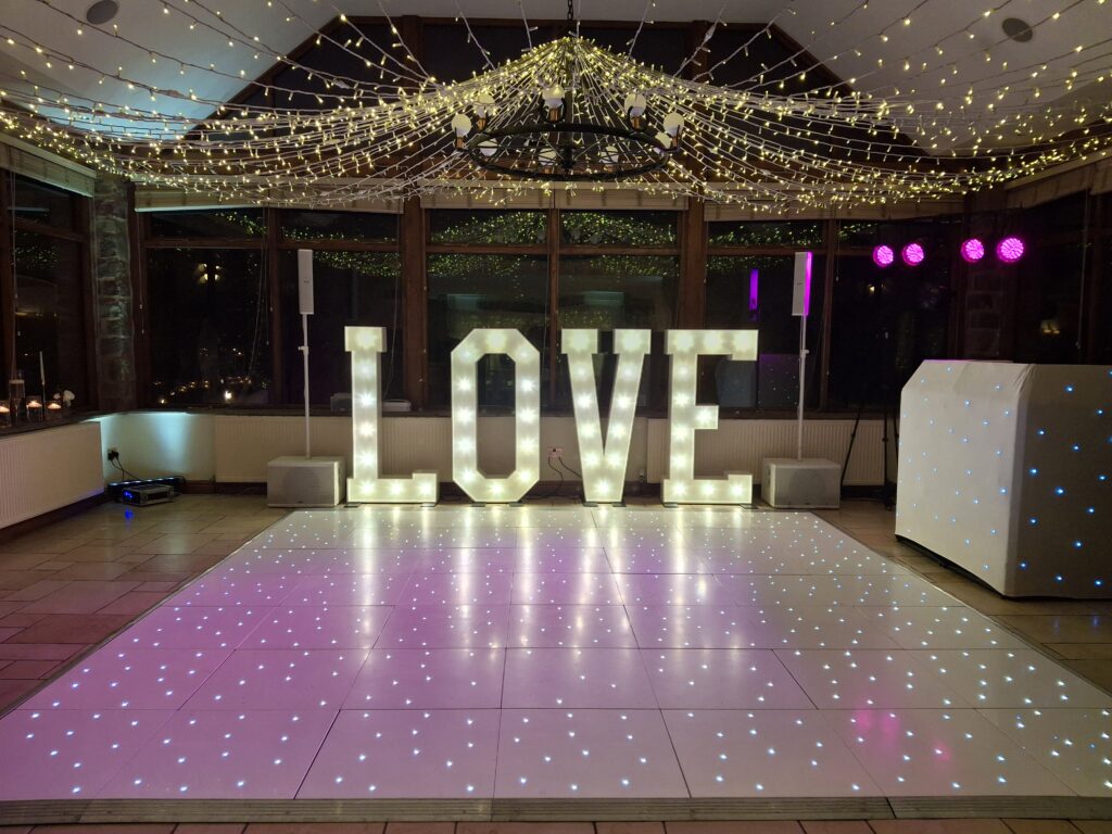 14ft dance floor hire