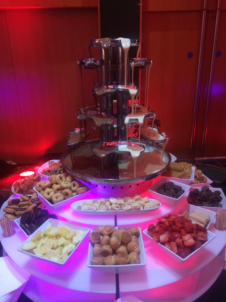 double flowing chocolate fountain