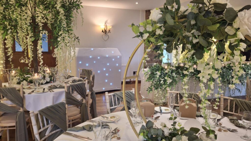 wedding host beeston manor