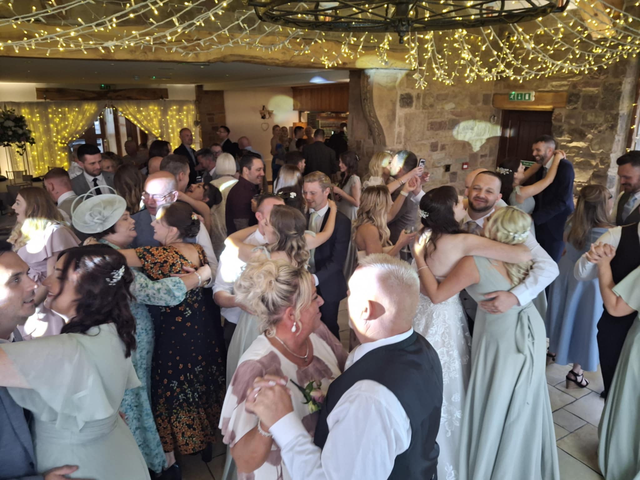 wedding party beeston manor