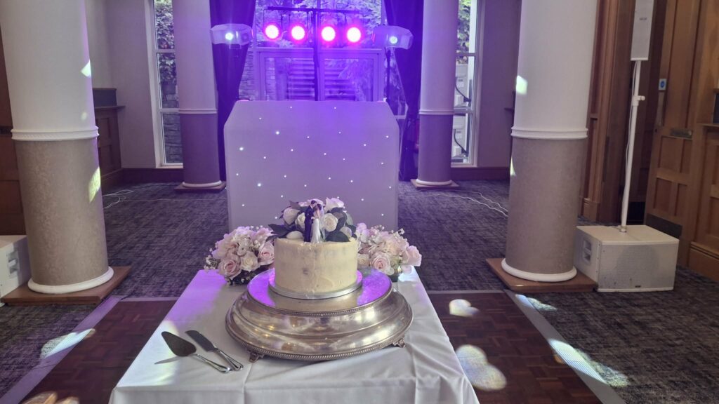 wedding dj set up low wood bay