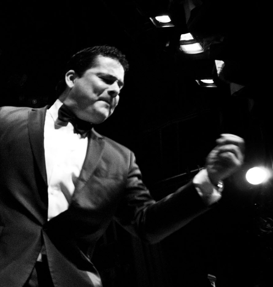 swing singer manchester